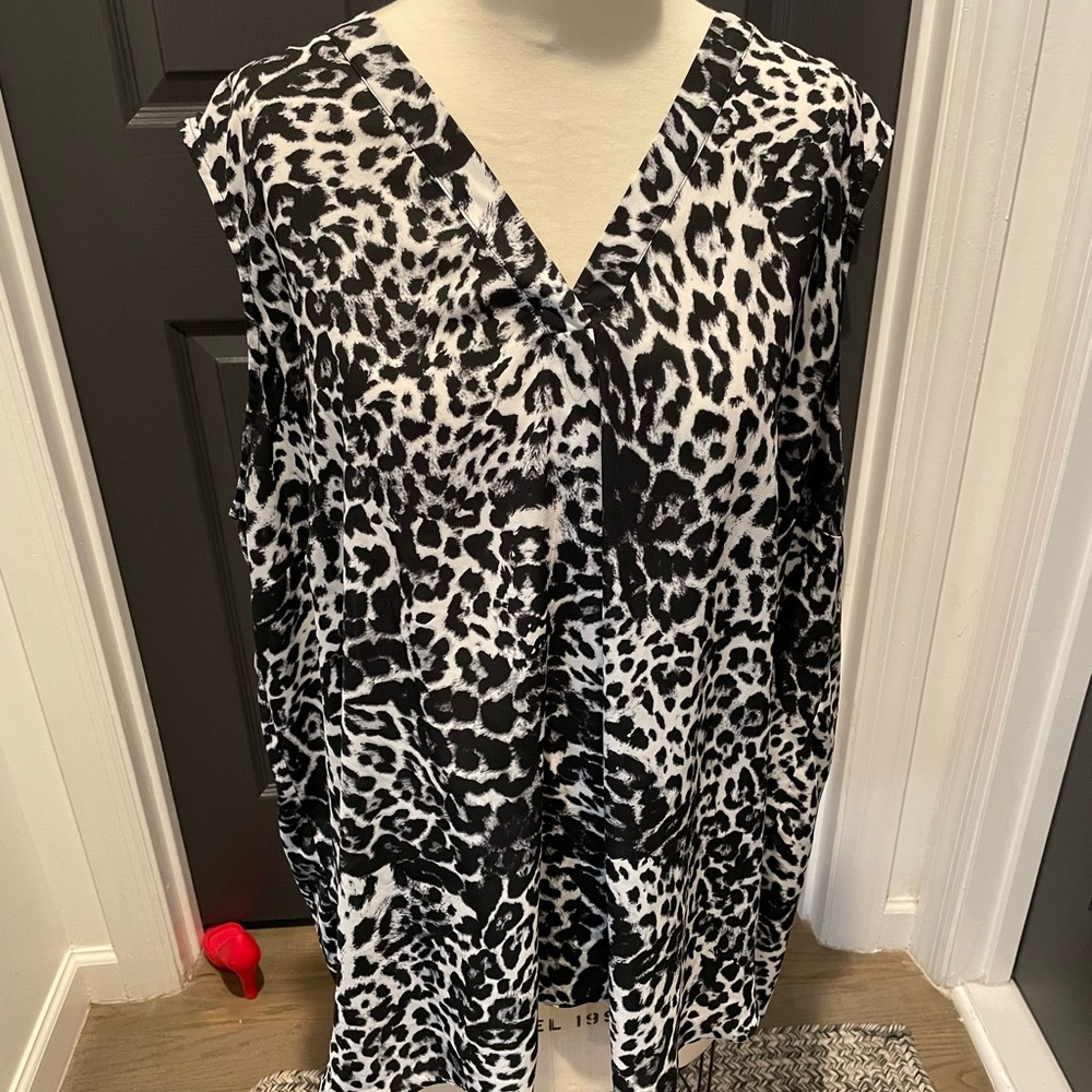 Rachel Zoe animal print 3X sleeveless top